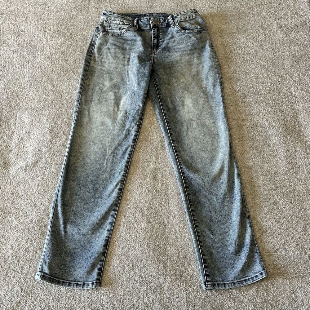 Platinum‎ Chico's Skimmer Light Wash Blue Jeans Size 0